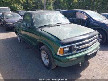  Salvage Chevrolet S-10