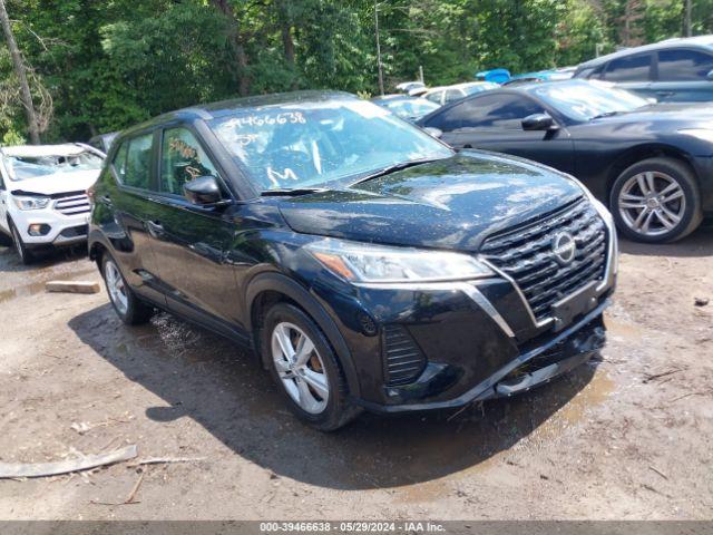  Salvage Nissan Kicks