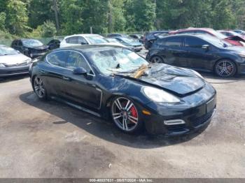  Salvage Porsche Panamera