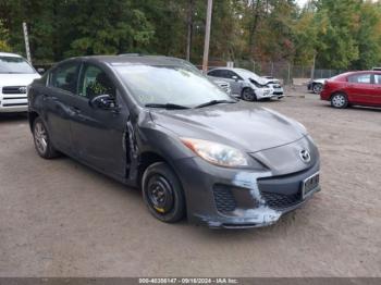  Salvage Mazda Mazda3