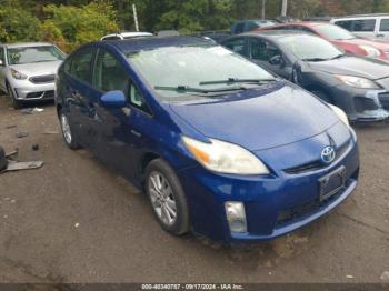  Salvage Toyota Prius