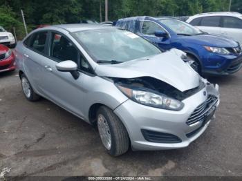  Salvage Ford Fiesta