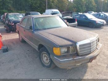  Salvage Mercedes-Benz 300