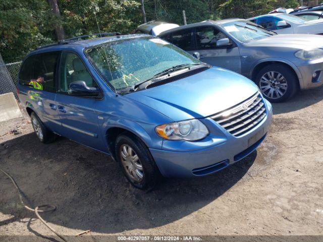  Salvage Chrysler Town & Country