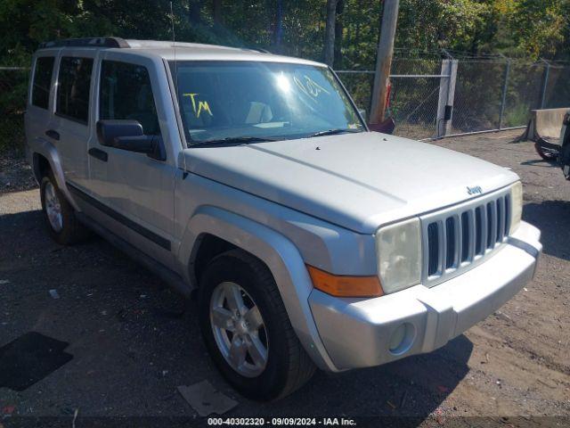  Salvage Jeep Commander