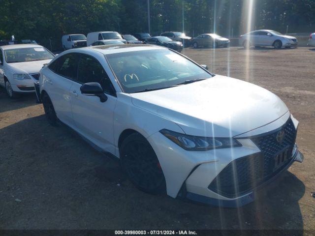  Salvage Toyota Avalon