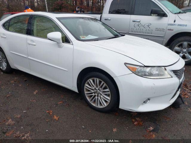  Salvage Lexus Es