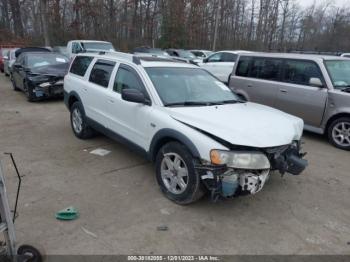  Salvage Volvo XC70