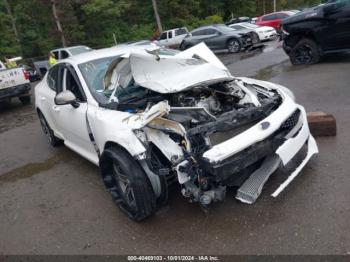  Salvage Kia Stinger