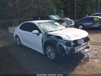  Salvage Toyota Camry