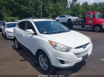  Salvage Hyundai TUCSON