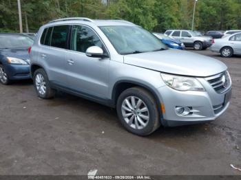  Salvage Volkswagen Tiguan