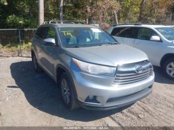  Salvage Toyota Highlander