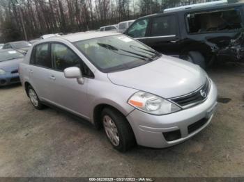  Salvage Nissan Versa