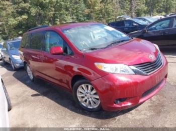  Salvage Toyota Sienna