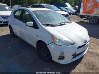  Salvage Toyota Prius c