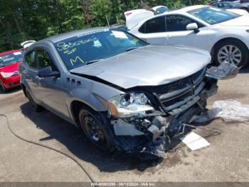  Salvage Dodge Avenger