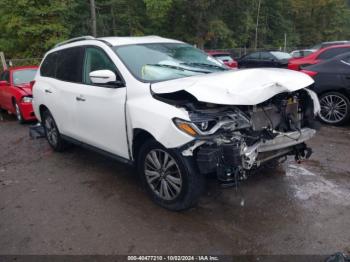  Salvage Nissan Pathfinder