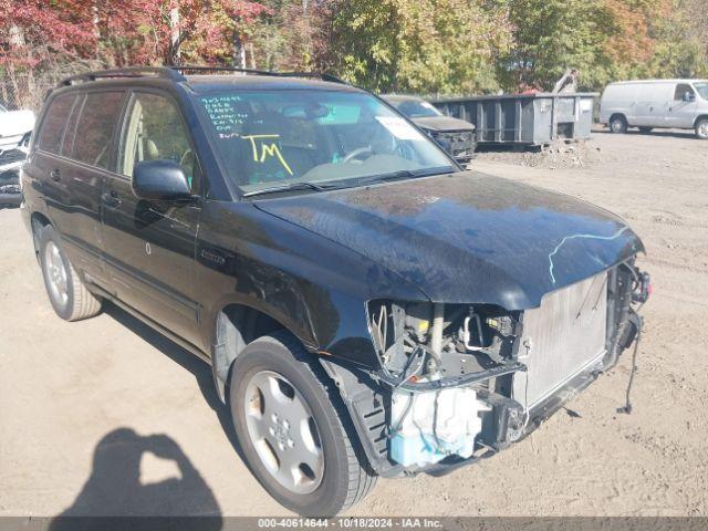  Salvage Toyota Highlander