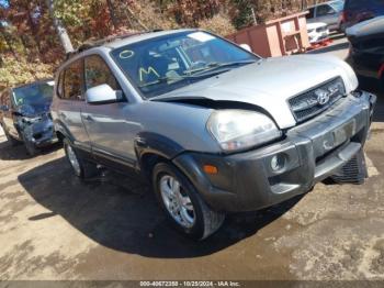  Salvage Hyundai TUCSON