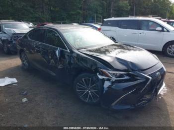  Salvage Lexus Es