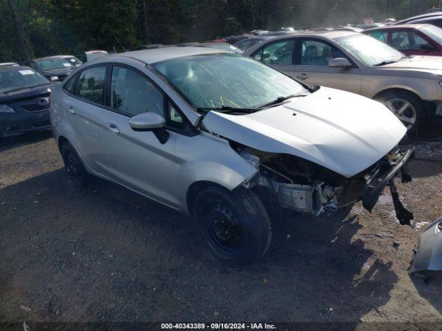  Salvage Ford Fiesta