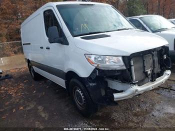  Salvage Mercedes-Benz Sprinter 2500