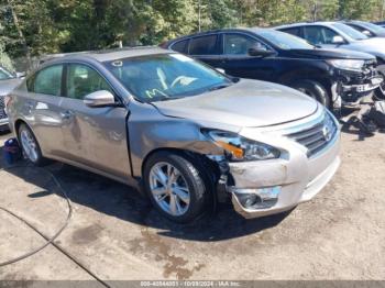  Salvage Nissan Altima