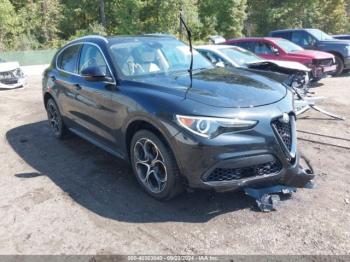  Salvage Alfa Romeo Stelvio