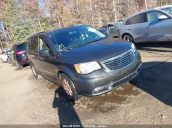  Salvage Chrysler Town & Country