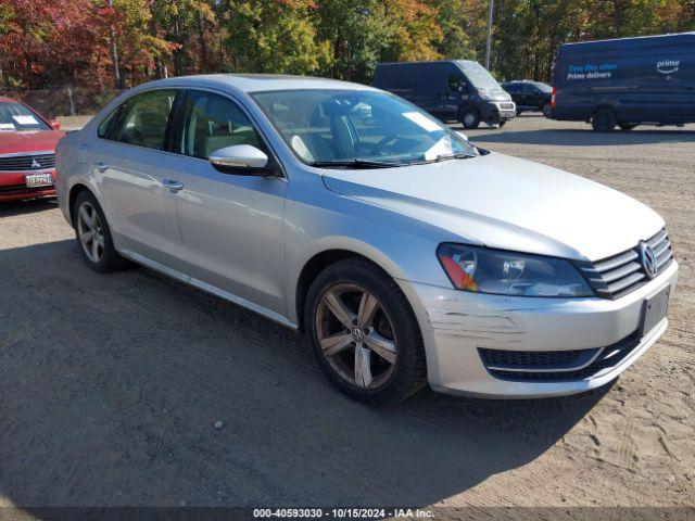  Salvage Volkswagen Passat