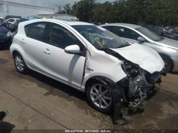  Salvage Toyota Prius c