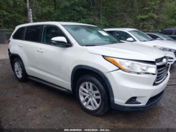  Salvage Toyota Highlander