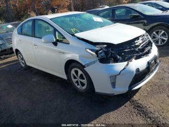  Salvage Toyota Prius