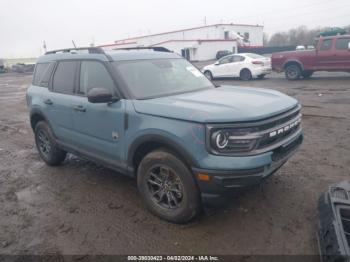  Salvage Ford Bronco