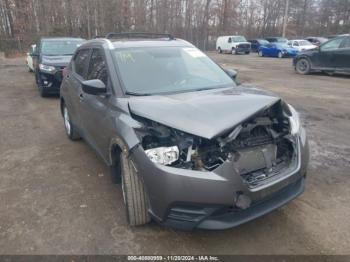  Salvage Nissan Kicks