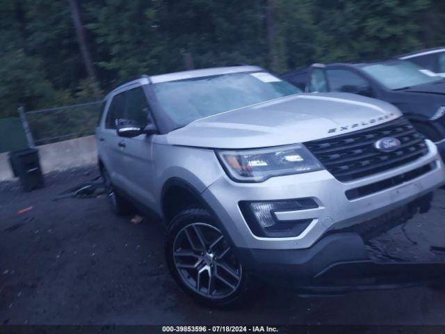  Salvage Ford Explorer