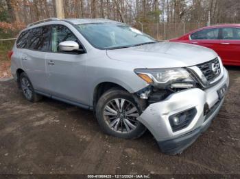  Salvage Nissan Pathfinder