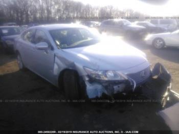  Salvage Lexus Es