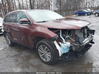  Salvage Toyota Highlander