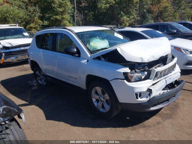  Salvage Jeep Compass