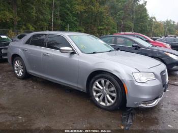  Salvage Chrysler 300