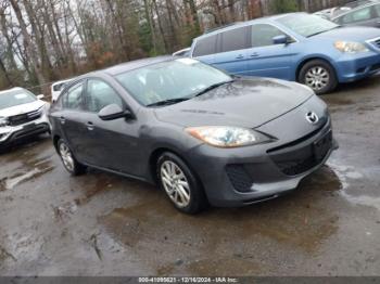  Salvage Mazda Mazda3