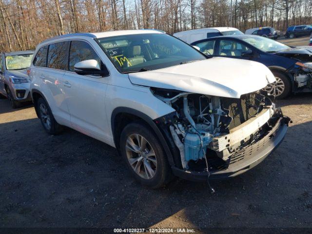  Salvage Toyota Highlander