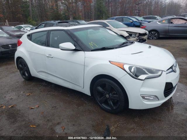  Salvage Hyundai VELOSTER