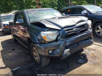  Salvage Toyota Tacoma