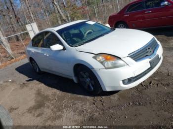  Salvage Nissan Altima