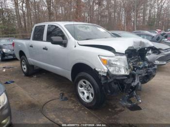  Salvage Nissan Titan