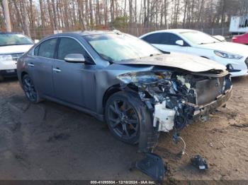  Salvage Nissan Maxima