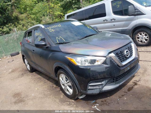  Salvage Nissan Kicks